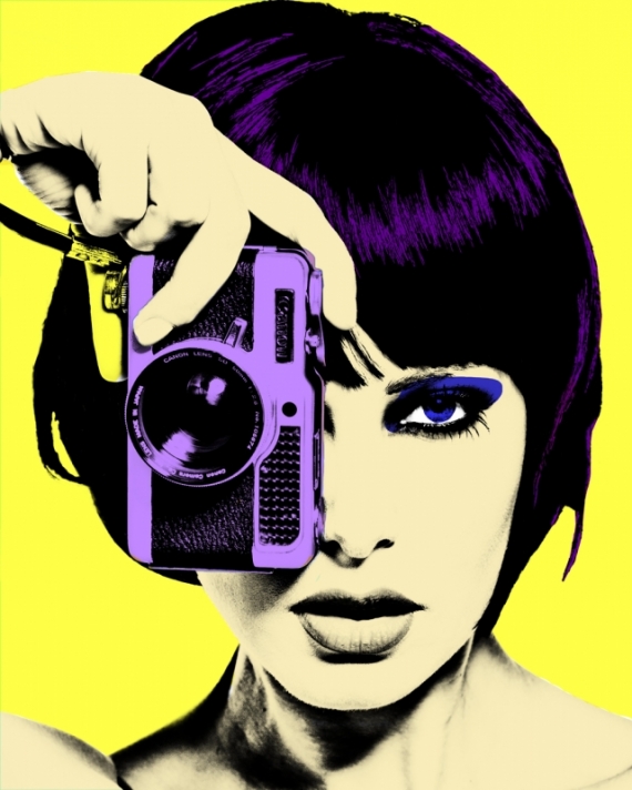 Постер (плакат) Девушка с фотоаппаратом