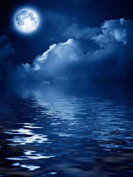 Постер (плакат) Луна над рекой
