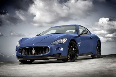 Постер (плакат) Синий Мазерати (Maserati)