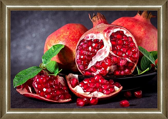 Картина - Сочный гранат