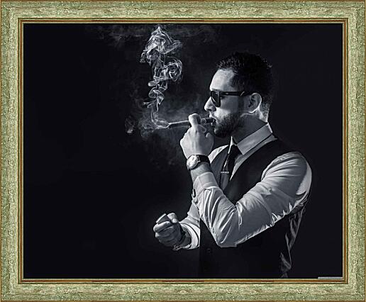 Картина - Курящий сигару мужчина в черно-белой палитре