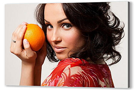 Постер (плакат) - девушка с апельсином

