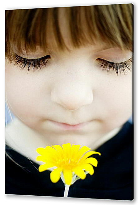 Постер (плакат) - Девочка с желтым цветком
