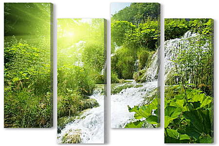 Модульная картина - Водопад в лесу под солнцем