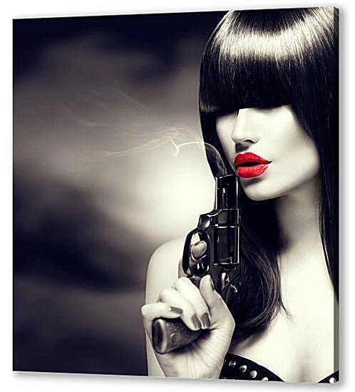 Постер (плакат) - Девушка с револьвером