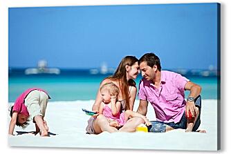 Постер (плакат) - Семья на пляже