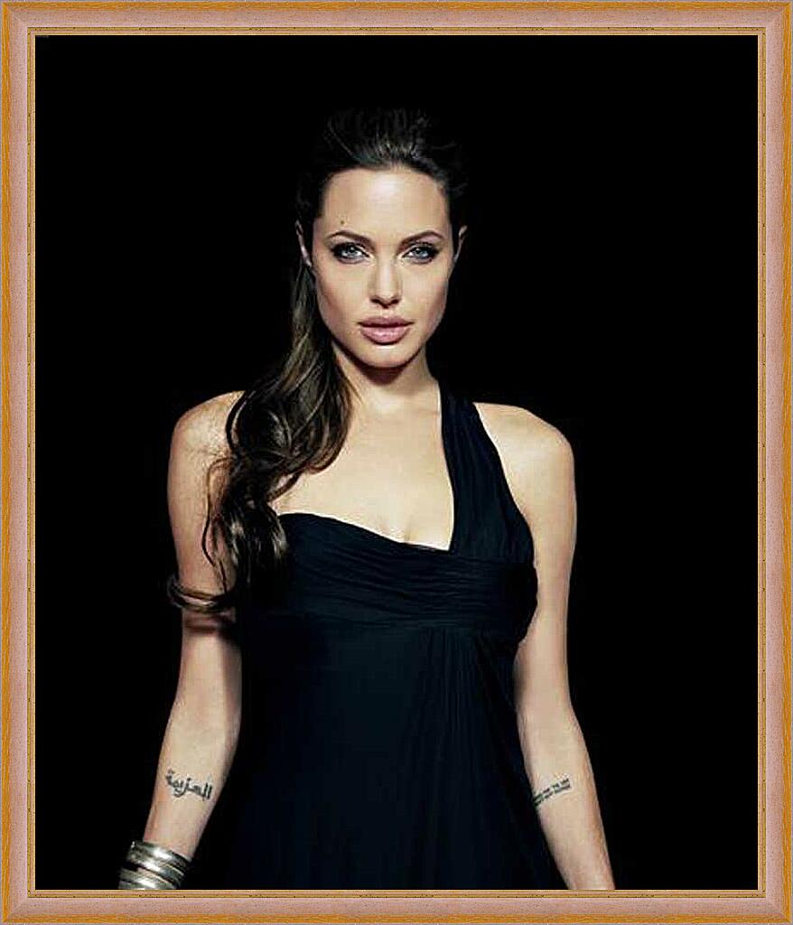 Картина - Анджелина Джоли-14

